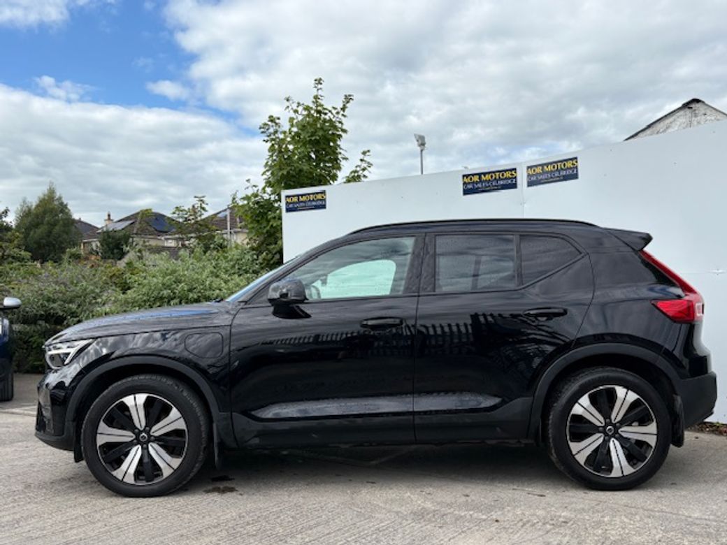 2022 Volvo XC40
