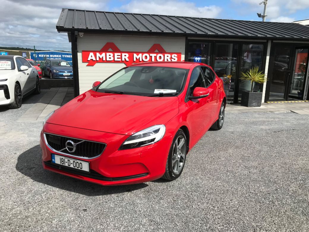 2018 Volvo V40