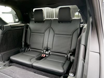 2025 Land Rover Discovery