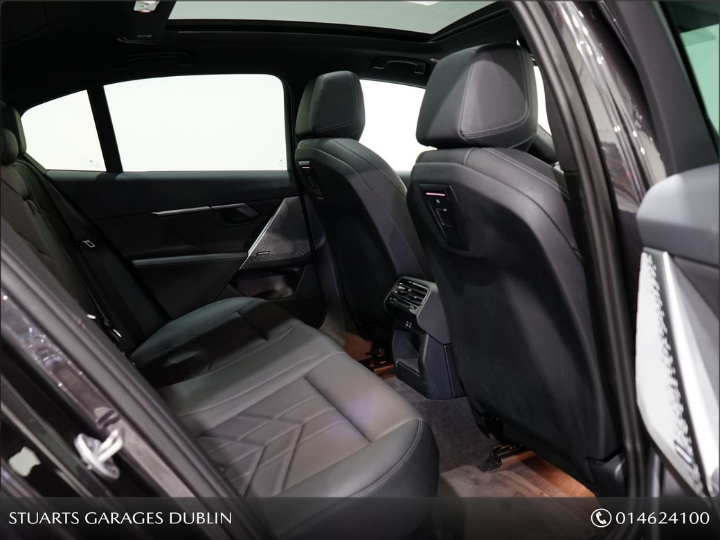 2024 BMW i5