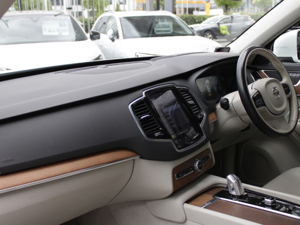 2017 Volvo XC90
