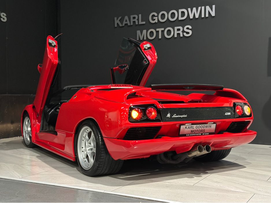 2000 Lamborghini Diablo