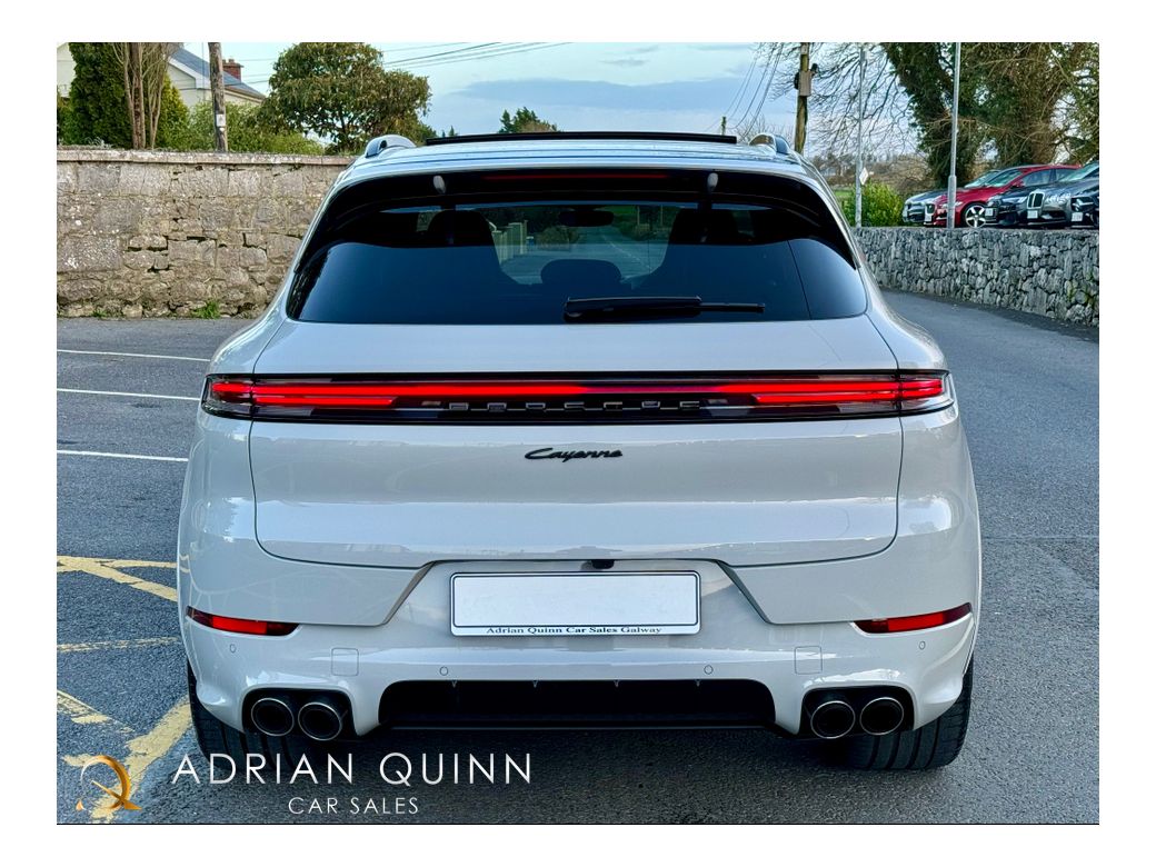 2024 Porsche Cayenne
