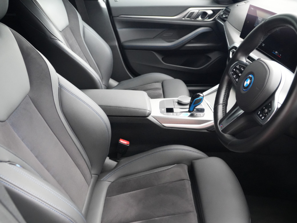 2023 BMW i4