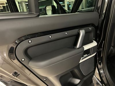2024 Land Rover Defender