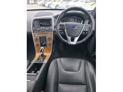 2017 Volvo XC60