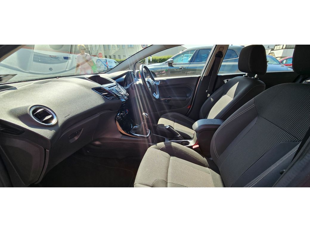 2016 Ford Fiesta