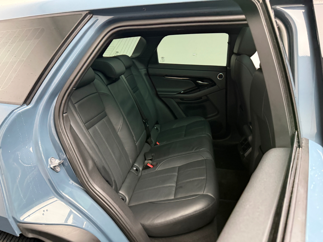 2025 Land Rover Range Rover Evoque