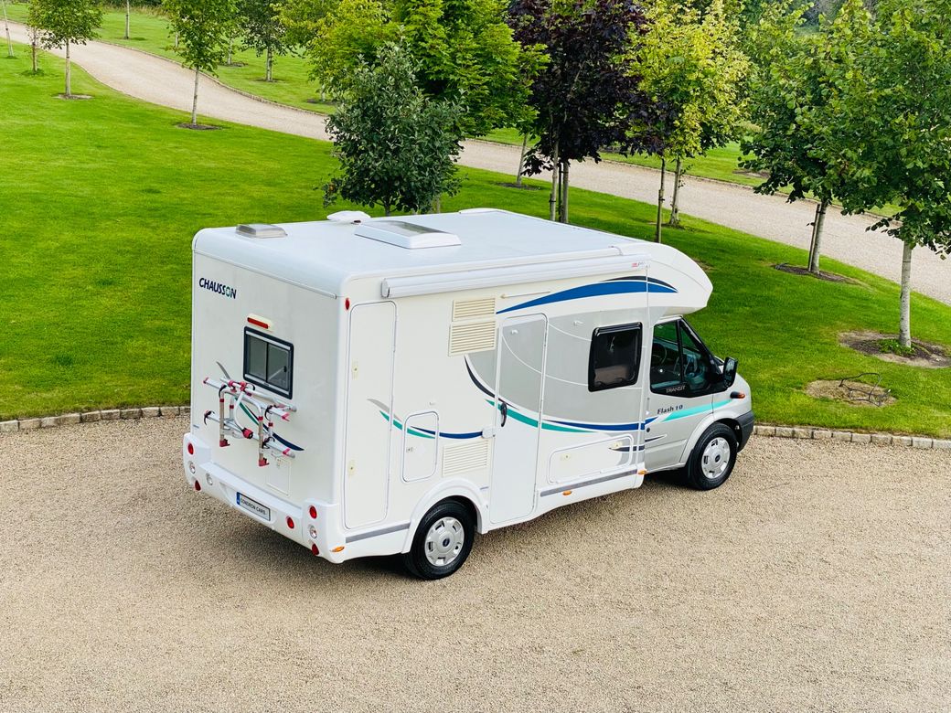 2013 CHAUSSON FLASH 10 LOW PROFILE R.H.D