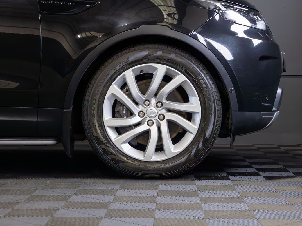 2020 Land Rover Discovery