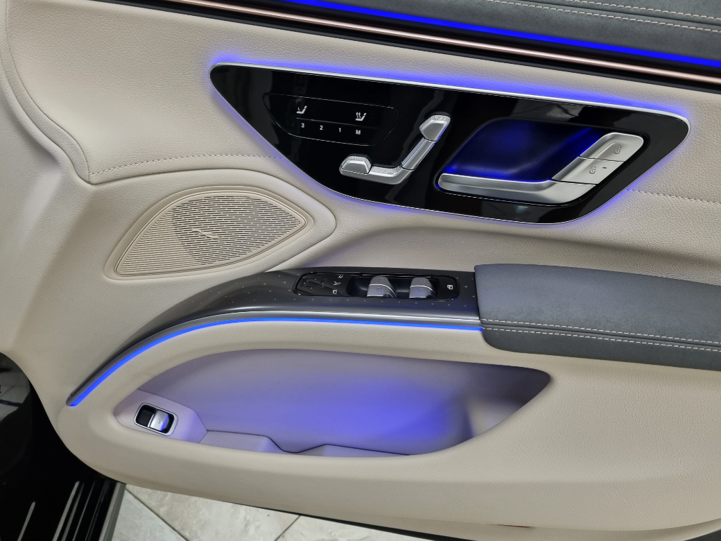 2022 Mercedes-Benz EQS