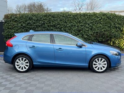2016 Volvo V40
