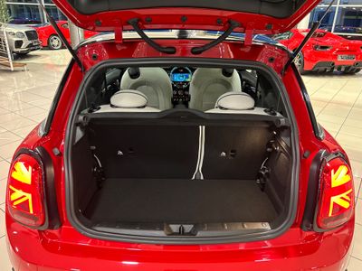2022 Mini Hatch