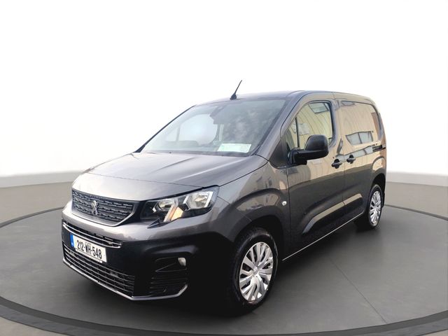 vehicle for sale from Lough Owel Motors