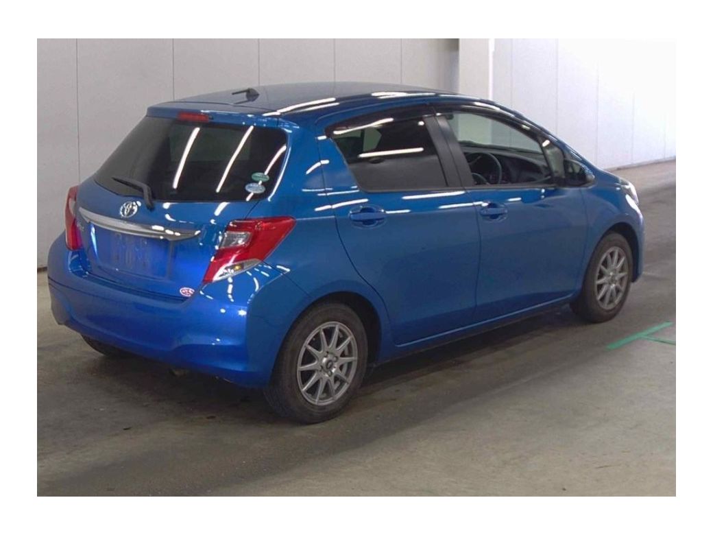 2015 Toyota Vitz