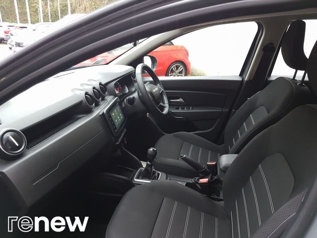 2023 Dacia Duster