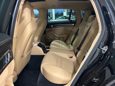 2023 Porsche Panamera