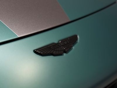 2024 Aston Martin Vantage