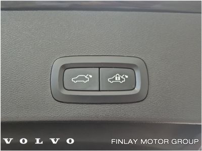 2023 Volvo XC40