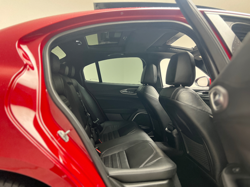 2022 Alfa Romeo Giulia