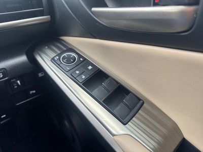 2019 Lexus IS