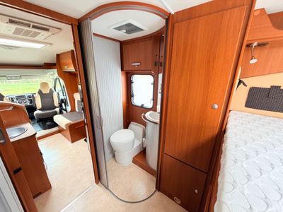 2017 MOBILVETTA  MILLER NEVADA DOGLINER T 730 L.H.D AUTOMATIC 