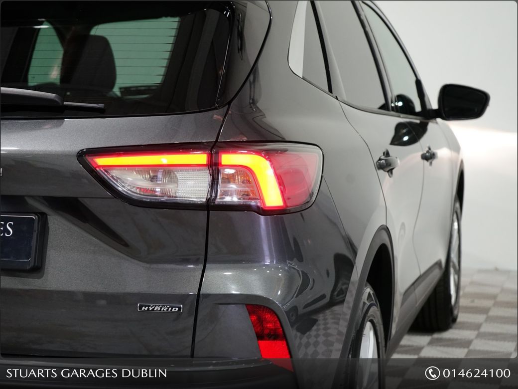 2023 Ford Kuga
