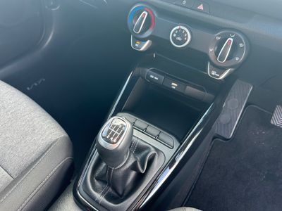 2026 Kia Stonic
