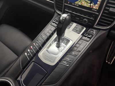 2016 Porsche Panamera