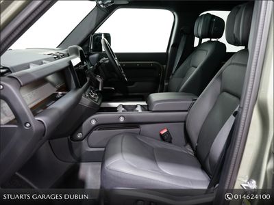 2025 Land Rover Defender