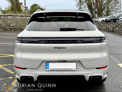 2024 Porsche Cayenne