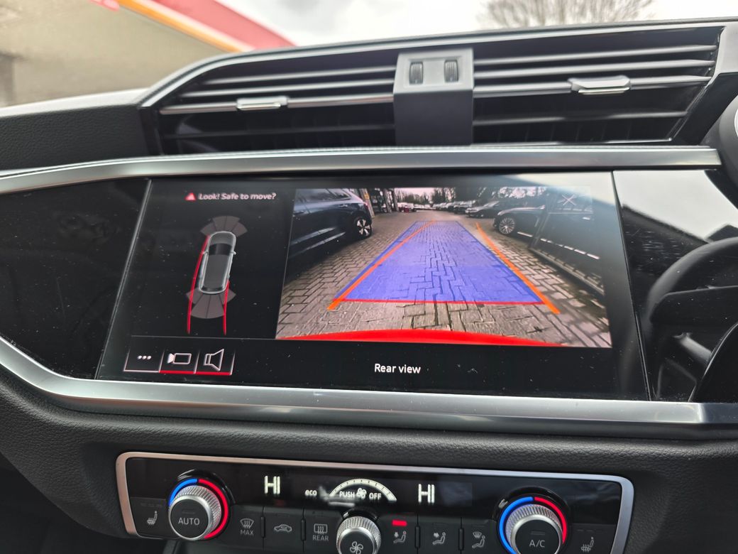 2022 Audi Q3