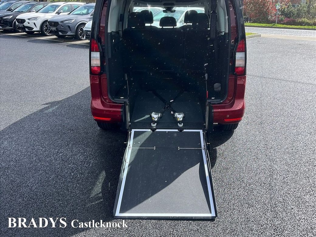 2025 Ford Tourneo Connect