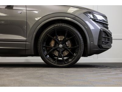 2025 Volkswagen Touareg
