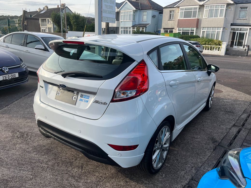 2015 Ford Fiesta
