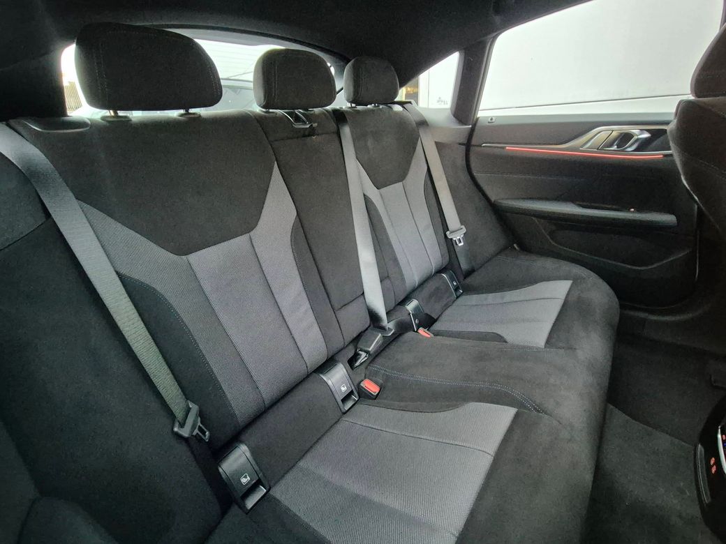 2025 BMW i4