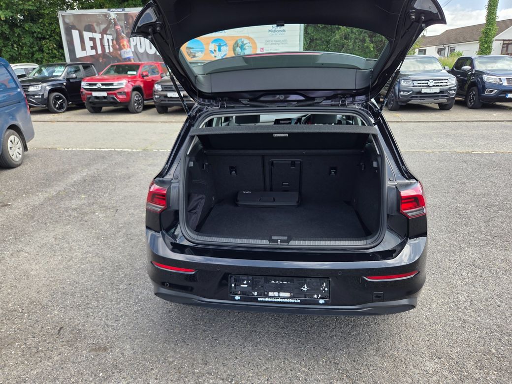 2023 Volkswagen Golf