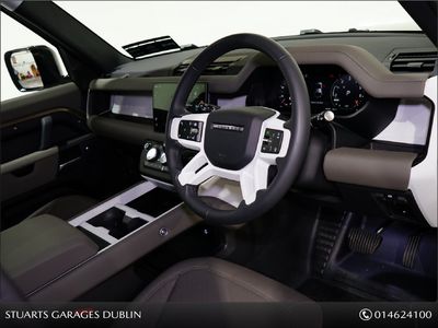 2025 Land Rover Defender