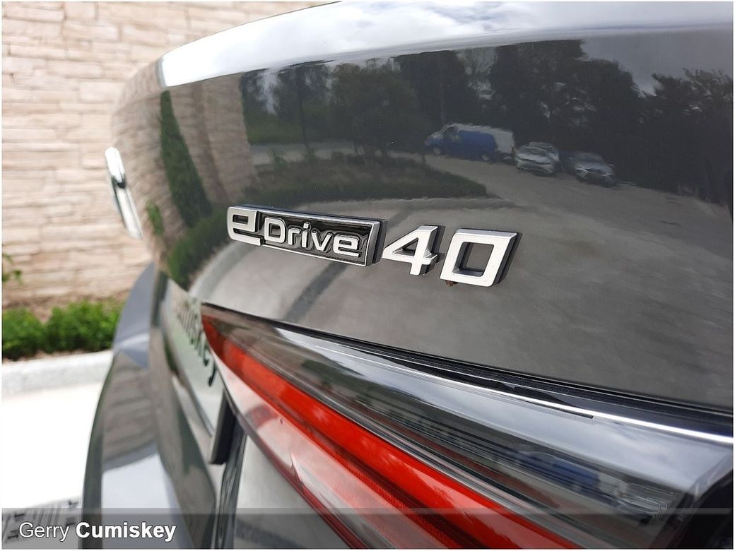 2026 BMW i4