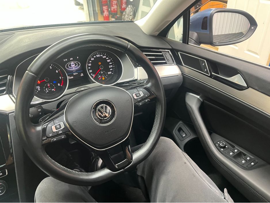 2017 Volkswagen Passat
