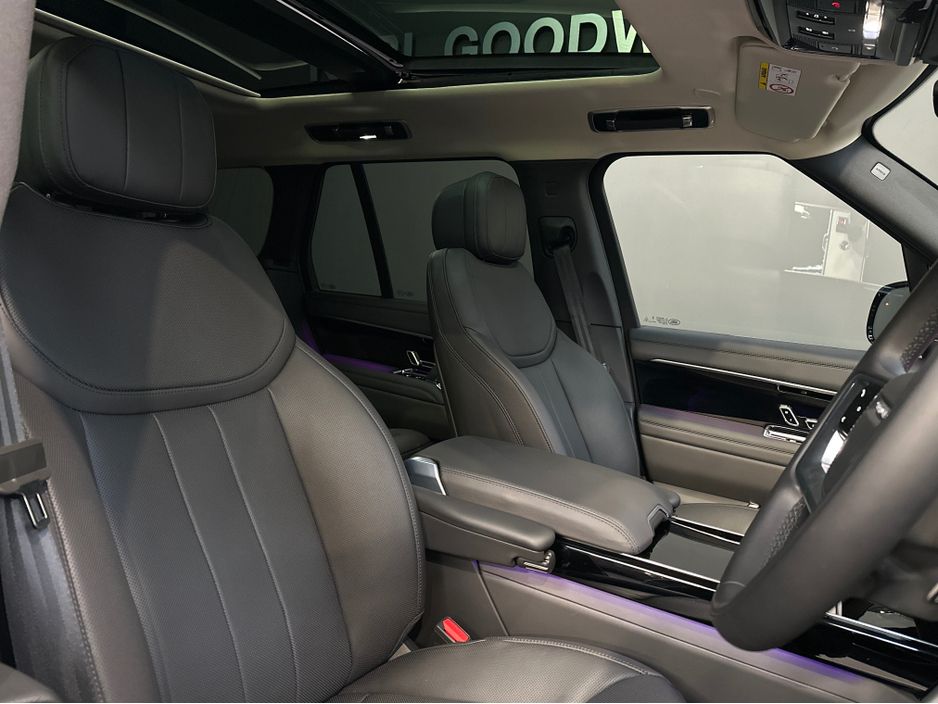 2025 Land Rover Range Rover