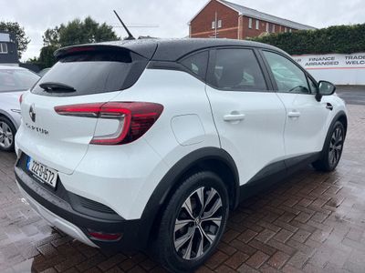 2022 Renault Captur