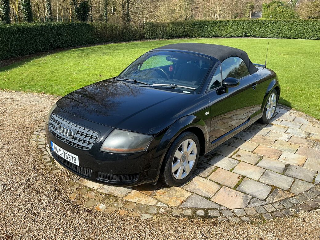 2004 Audi TT