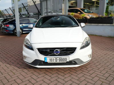 2016 Volvo V40