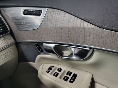 2023 Volvo XC90