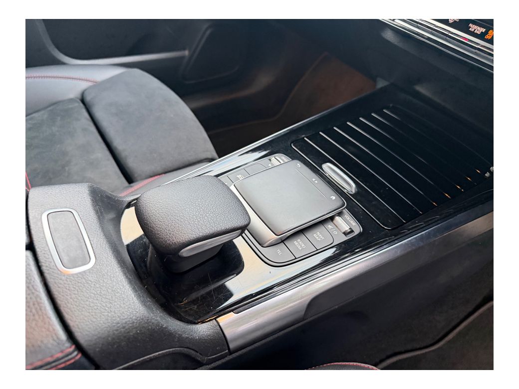 2021 Mercedes-Benz GLB Class