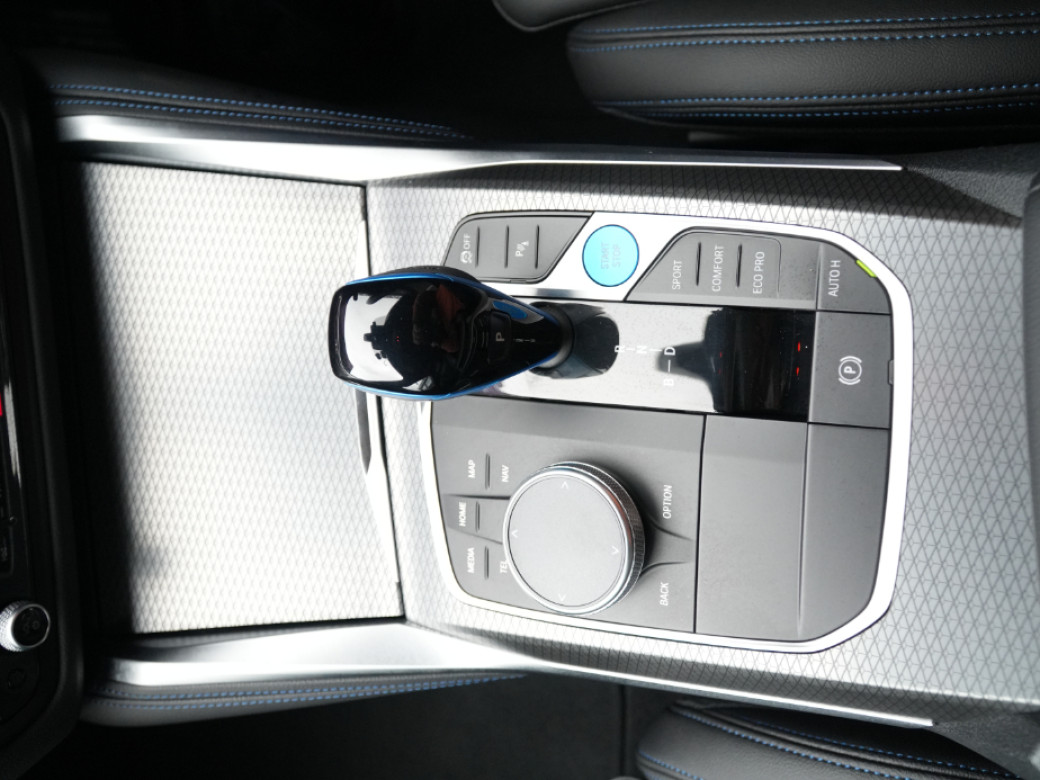 2023 BMW i4