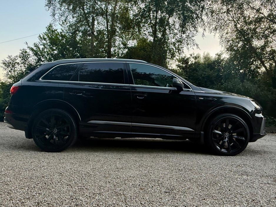 2022 Audi Q7