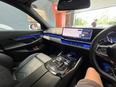 2024 BMW i5