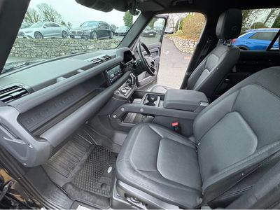 2023 Land Rover Defender